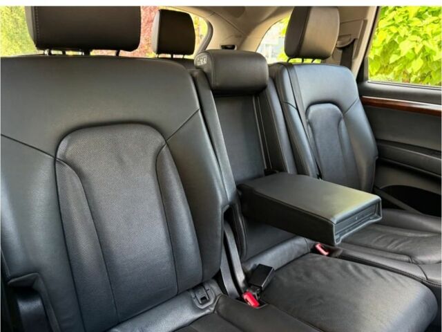 Черный Ауди Ку 7, объемом двигателя 3 л и пробегом 255 тыс. км за 13200 $, фото 8 на Automoto.ua