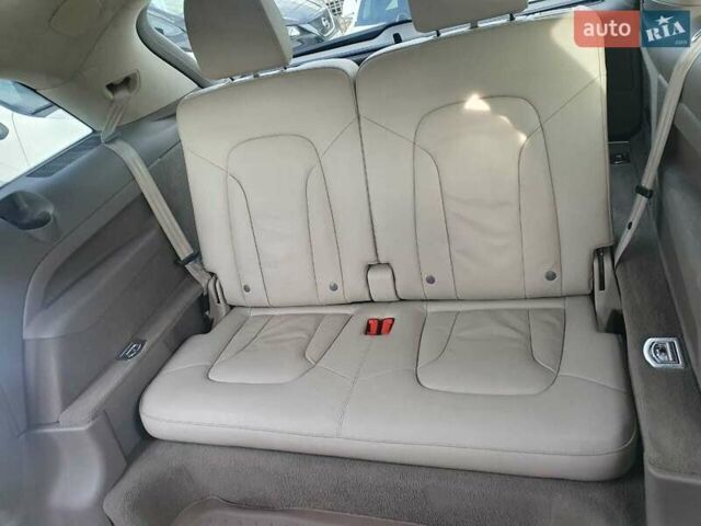 Чорний Ауді Ку 7, об'ємом двигуна 3 л та пробігом 309 тис. км за 18900 $, фото 8 на Automoto.ua