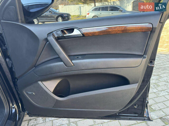 Черный Ауди Ку 7, объемом двигателя 3 л и пробегом 288 тыс. км за 17500 $, фото 13 на Automoto.ua