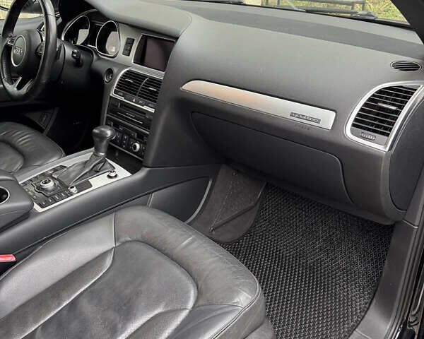 Черный Ауди Ку 7, объемом двигателя 3 л и пробегом 166 тыс. км за 19000 $, фото 14 на Automoto.ua