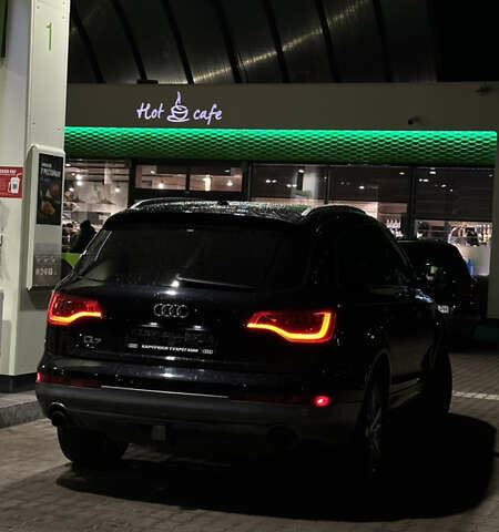 Черный Ауди Ку 7, объемом двигателя 3 л и пробегом 160 тыс. км за 16800 $, фото 2 на Automoto.ua