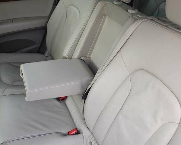 Чорний Ауді Ку 7, об'ємом двигуна 3 л та пробігом 309 тис. км за 18900 $, фото 21 на Automoto.ua