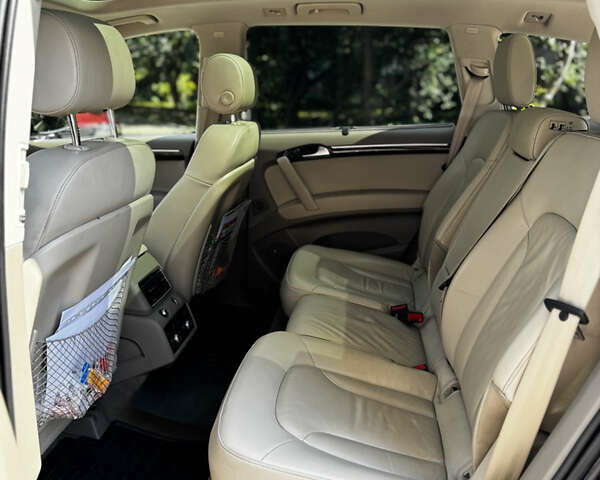 Черный Ауди Ку 7, объемом двигателя 3 л и пробегом 110 тыс. км за 16800 $, фото 13 на Automoto.ua