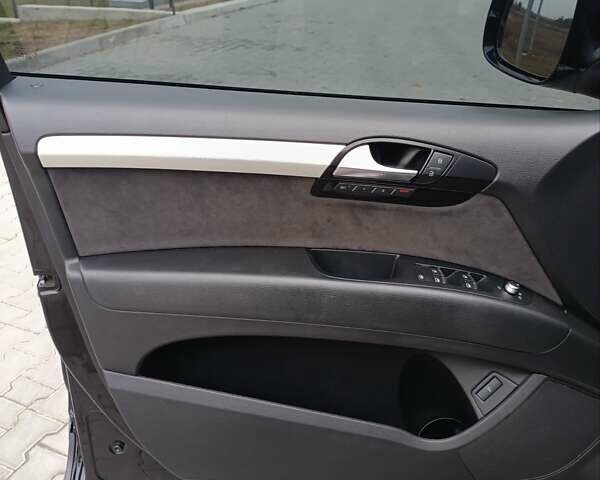 Черный Ауди Ку 7, объемом двигателя 2.97 л и пробегом 224 тыс. км за 22500 $, фото 48 на Automoto.ua