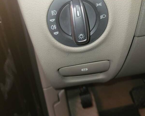 Ауди Ку 7 2013 в Львове на Automoto.ua Черный Ауди Ку 7, объемом двигателя 3 л и пробегом 251 тыс. км за 17500 $, фото 12 на Automoto.ua