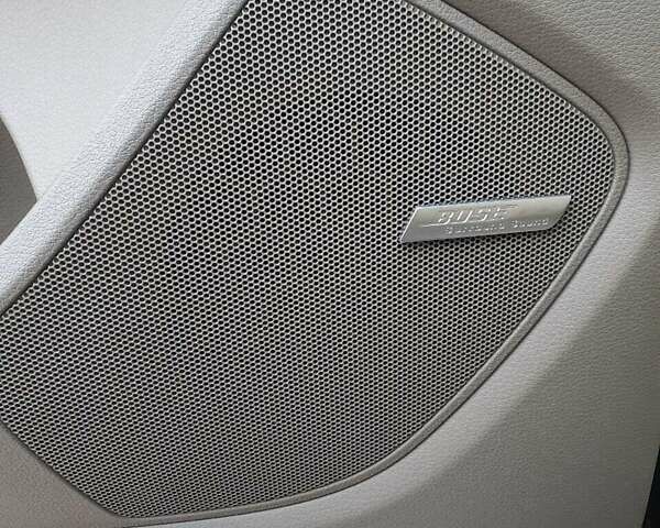 Чорний Ауді Ку 7, об'ємом двигуна 3 л та пробігом 309 тис. км за 18900 $, фото 17 на Automoto.ua