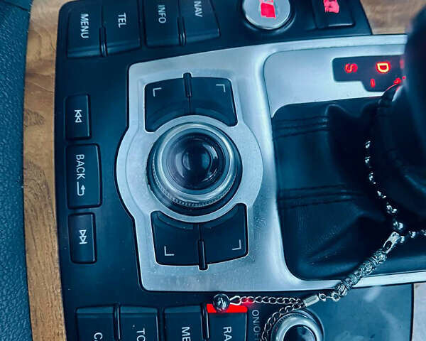 Черный Ауди Ку 7, объемом двигателя 2.97 л и пробегом 309 тыс. км за 23000 $, фото 21 на Automoto.ua