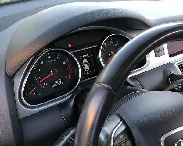 Чорний Ауді Ку 7, об'ємом двигуна 3 л та пробігом 220 тис. км за 17500 $, фото 22 на Automoto.ua