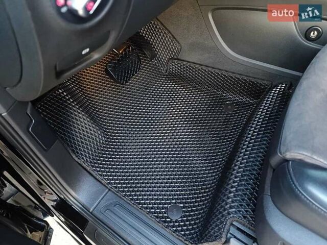 Черный Ауди Ку 7, объемом двигателя 2.97 л и пробегом 210 тыс. км за 20500 $, фото 12 на Automoto.ua