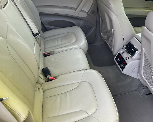 Ауди Ку 7 2013 в Львове на Automoto.ua Черный Ауди Ку 7, объемом двигателя 3 л и пробегом 270 тыс. км за 13500 $, фото 21 на Automoto.ua