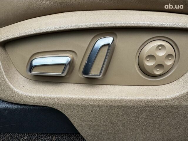 Чорний Ауді Ку 7, об'ємом двигуна 3 л та пробігом 225 тис. км за 23490 $, фото 26 на Automoto.ua