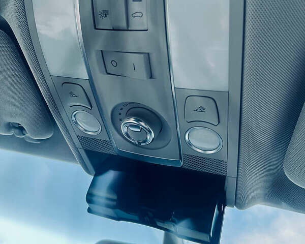 Черный Ауди Ку 7, объемом двигателя 2.97 л и пробегом 309 тыс. км за 23000 $, фото 51 на Automoto.ua