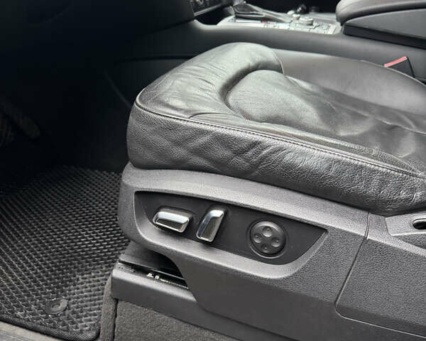 Черный Ауди Ку 7, объемом двигателя 3 л и пробегом 166 тыс. км за 19000 $, фото 18 на Automoto.ua