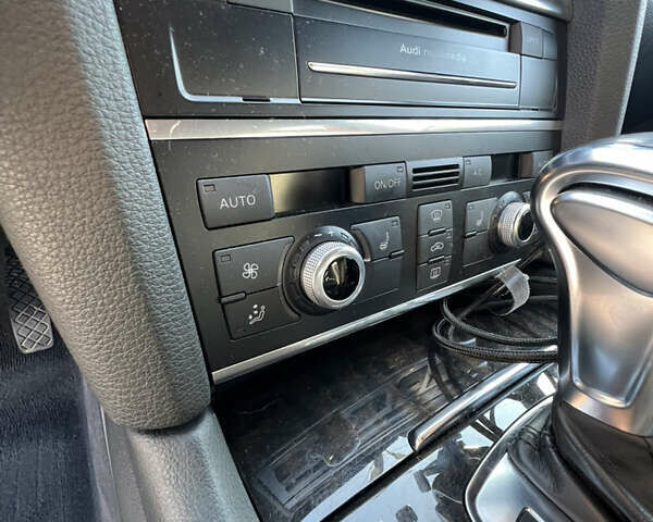 Чорний Ауді Ку 7, об'ємом двигуна 2.97 л та пробігом 154 тис. км за 28300 $, фото 57 на Automoto.ua