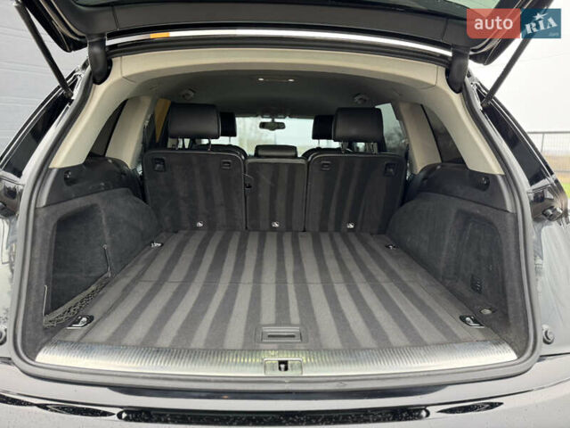 Чорний Ауді Ку 7, об'ємом двигуна 2.97 л та пробігом 270 тис. км за 16300 $, фото 27 на Automoto.ua