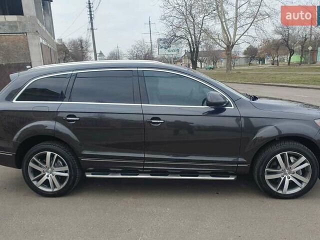 Чорний Ауді Ку 7, об'ємом двигуна 3 л та пробігом 309 тис. км за 18900 $, фото 41 на Automoto.ua