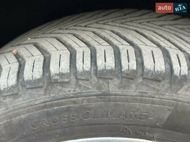 Чорний Ауді Ку 7, об'ємом двигуна 2.97 л та пробігом 289 тис. км за 16400 $, фото 25 на Automoto.ua