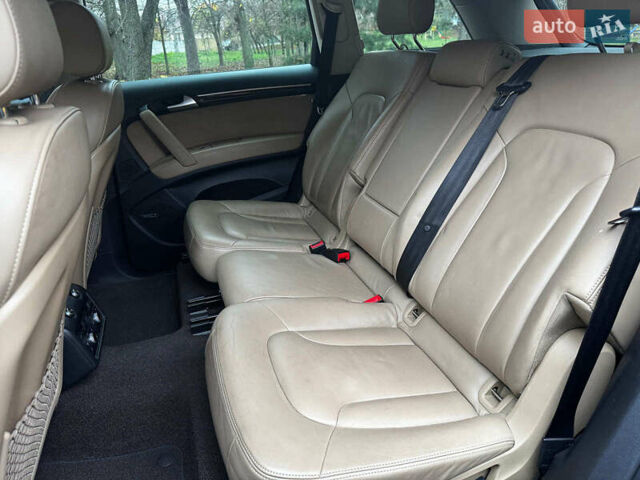 Чорний Ауді Ку 7, об'ємом двигуна 3 л та пробігом 225 тис. км за 23490 $, фото 36 на Automoto.ua