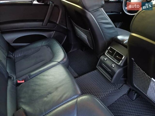 Черный Ауди Ку 7, объемом двигателя 2.97 л и пробегом 210 тыс. км за 20500 $, фото 27 на Automoto.ua