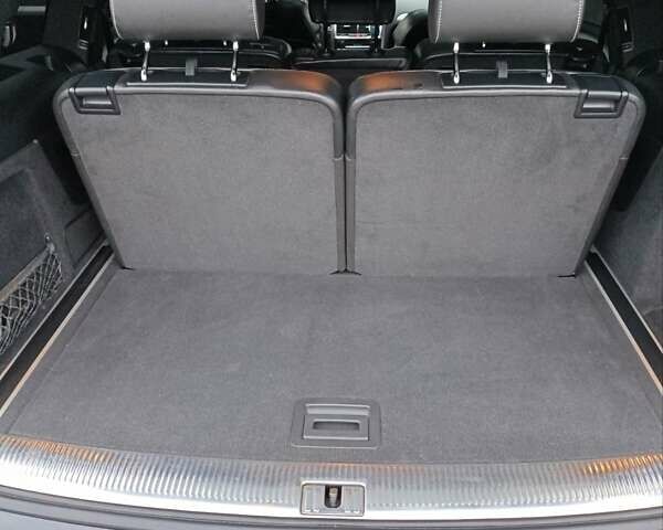 Черный Ауди Ку 7, объемом двигателя 2.97 л и пробегом 224 тыс. км за 22500 $, фото 24 на Automoto.ua