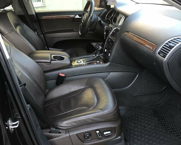 Чорний Ауді Ку 7, об'ємом двигуна 3 л та пробігом 220 тис. км за 17500 $, фото 14 на Automoto.ua