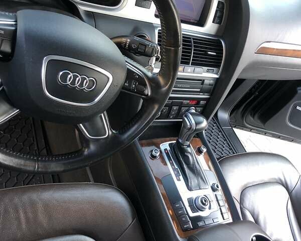 Чорний Ауді Ку 7, об'ємом двигуна 3 л та пробігом 220 тис. км за 17500 $, фото 23 на Automoto.ua