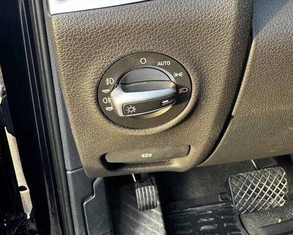 Черный Ауди Ку 7, объемом двигателя 2.97 л и пробегом 317 тыс. км за 16900 $, фото 50 на Automoto.ua