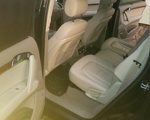 Ауди Ку 7 2013 в Львове на Automoto.ua Черный Ауди Ку 7, объемом двигателя 3 л и пробегом 251 тыс. км за 17500 $, фото 7 на Automoto.ua