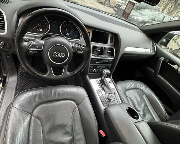 Черный Ауди Ку 7, объемом двигателя 3 л и пробегом 166 тыс. км за 19000 $, фото 13 на Automoto.ua