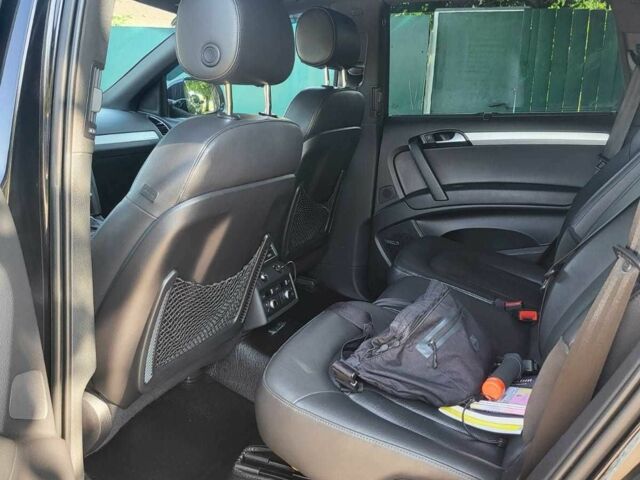 Чорний Ауді Ку 7, об'ємом двигуна 3 л та пробігом 264 тис. км за 15500 $, фото 9 на Automoto.ua