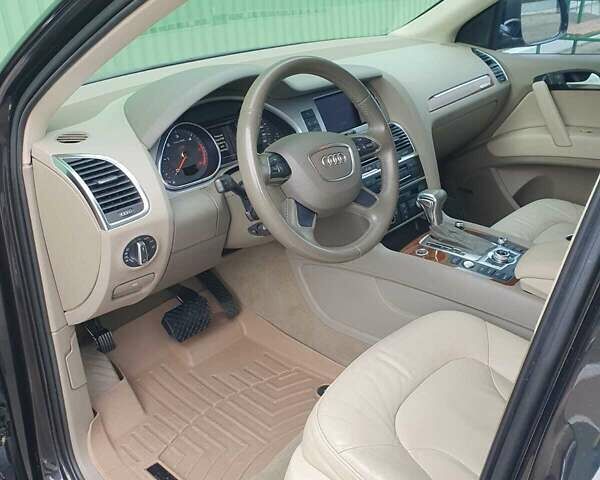 Чорний Ауді Ку 7, об'ємом двигуна 3 л та пробігом 309 тис. км за 18900 $, фото 60 на Automoto.ua