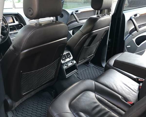 Чорний Ауді Ку 7, об'ємом двигуна 3 л та пробігом 220 тис. км за 17500 $, фото 30 на Automoto.ua