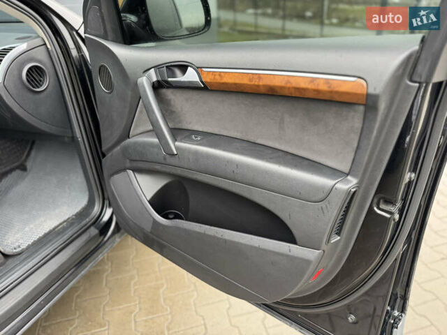 Чорний Ауді Ку 7, об'ємом двигуна 2.97 л та пробігом 270 тис. км за 16300 $, фото 23 на Automoto.ua