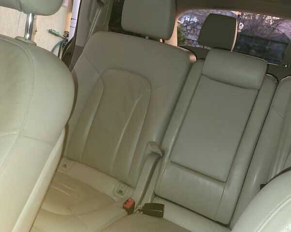 Ауди Ку 7 2013 в Львове на Automoto.ua Черный Ауди Ку 7, объемом двигателя 3 л и пробегом 251 тыс. км за 17500 $, фото 10 на Automoto.ua