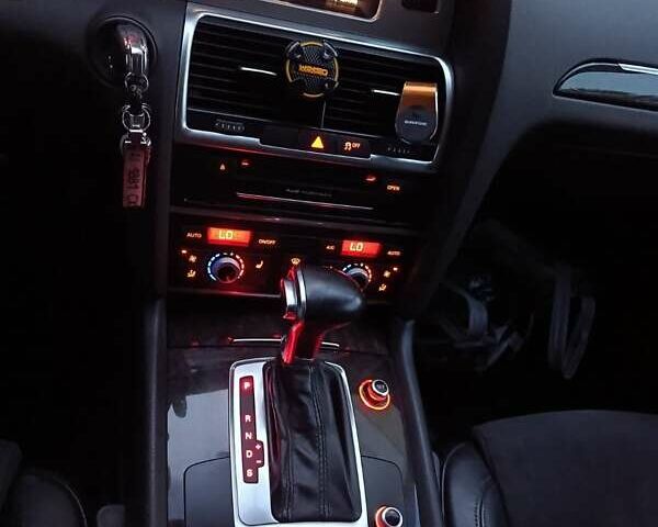 Черный Ауди Ку 7, объемом двигателя 2.97 л и пробегом 210 тыс. км за 20500 $, фото 45 на Automoto.ua