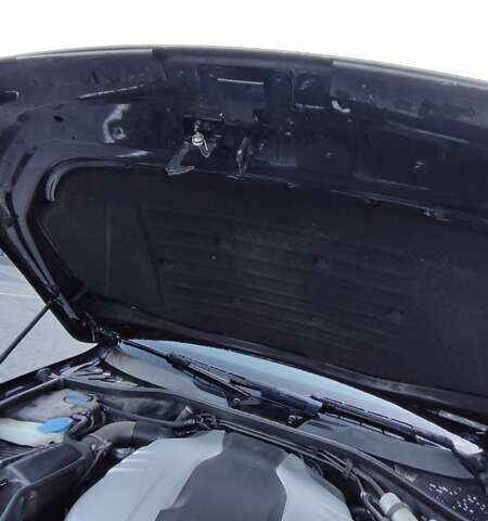 Чорний Ауді Ку 7, об'ємом двигуна 3 л та пробігом 403 тис. км за 18300 $, фото 19 на Automoto.ua