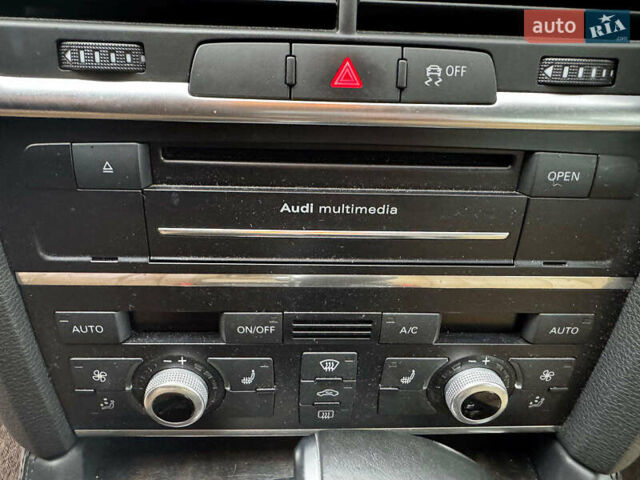 Чорний Ауді Ку 7, об'ємом двигуна 3 л та пробігом 225 тис. км за 23490 $, фото 31 на Automoto.ua