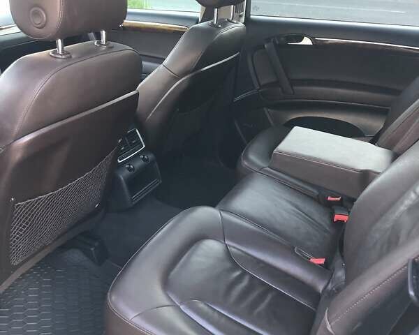 Чорний Ауді Ку 7, об'ємом двигуна 3 л та пробігом 220 тис. км за 17500 $, фото 32 на Automoto.ua