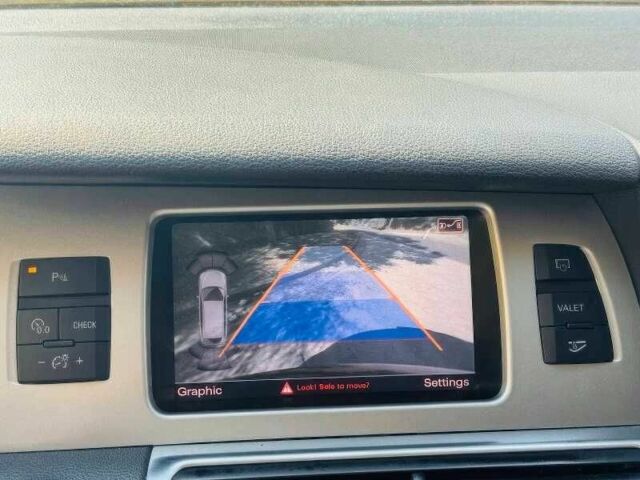 Черный Ауди Ку 7, объемом двигателя 3 л и пробегом 132 тыс. км за 9900 $, фото 9 на Automoto.ua