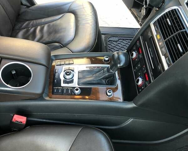 Чорний Ауді Ку 7, об'ємом двигуна 3 л та пробігом 220 тис. км за 17500 $, фото 33 на Automoto.ua