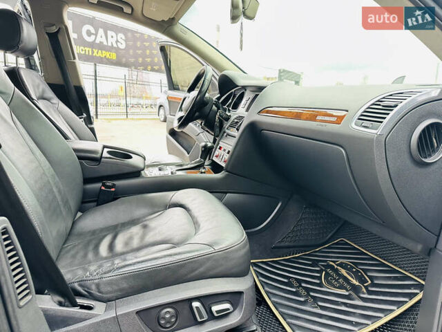 Черный Ауди Ку 7, объемом двигателя 3 л и пробегом 244 тыс. км за 14500 $, фото 24 на Automoto.ua