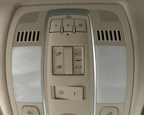 Чорний Ауді Ку 7, об'ємом двигуна 2.97 л та пробігом 289 тис. км за 16400 $, фото 21 на Automoto.ua