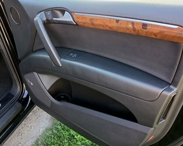 Чорний Ауді Ку 7, об'ємом двигуна 3 л та пробігом 154 тис. км за 15000 $, фото 21 на Automoto.ua