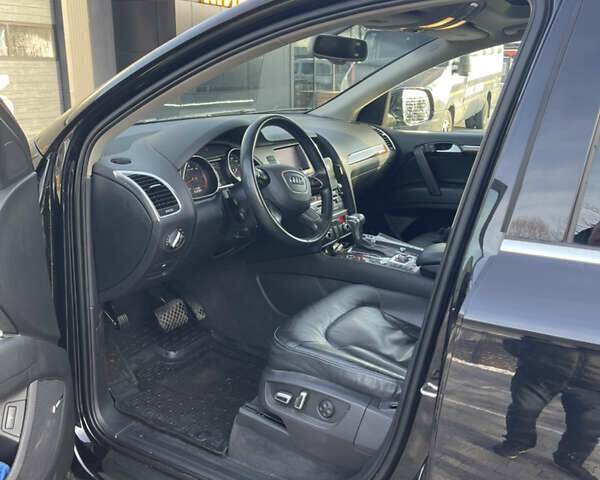 Черный Ауди Ку 7, объемом двигателя 2.97 л и пробегом 240 тыс. км за 19000 $, фото 11 на Automoto.ua