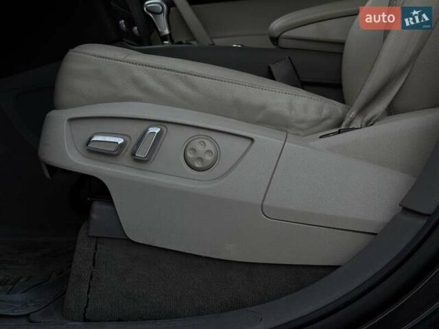 Чорний Ауді Ку 7, об'ємом двигуна 2.97 л та пробігом 265 тис. км за 16900 $, фото 32 на Automoto.ua