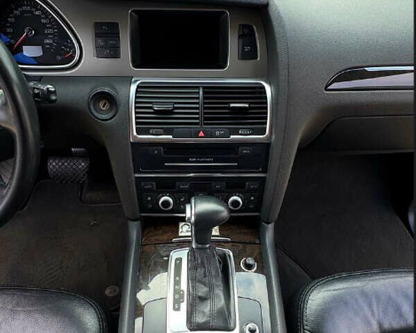 Чорний Ауді Ку 7, об'ємом двигуна 2.97 л та пробігом 220 тис. км за 18000 $, фото 11 на Automoto.ua