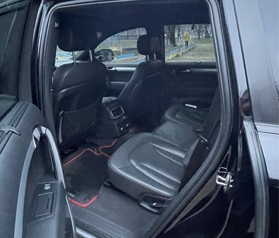 Чорний Ауді Ку 7, об'ємом двигуна 3 л та пробігом 199 тис. км за 19000 $, фото 6 на Automoto.ua