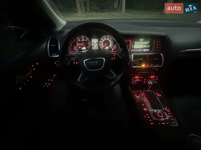 Черный Ауди Ку 7, объемом двигателя 3 л и пробегом 297 тыс. км за 19000 $, фото 21 на Automoto.ua