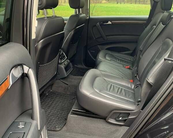 Черный Ауди Ку 7, объемом двигателя 3 л и пробегом 196 тыс. км за 18000 $, фото 18 на Automoto.ua