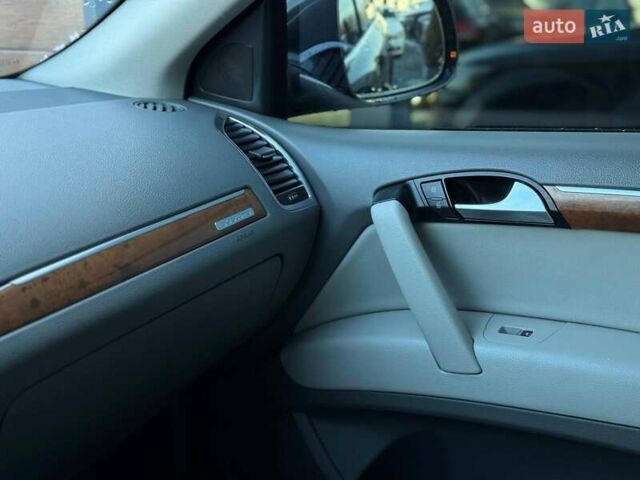 Чорний Ауді Ку 7, об'ємом двигуна 2.97 л та пробігом 265 тис. км за 16900 $, фото 47 на Automoto.ua